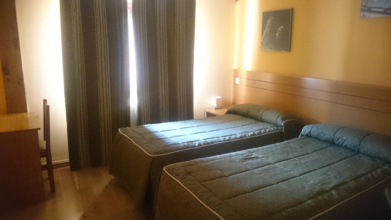 Urquiola Hotel Santuario Urkiola - Lagunetxea מראה חיצוני תמונה